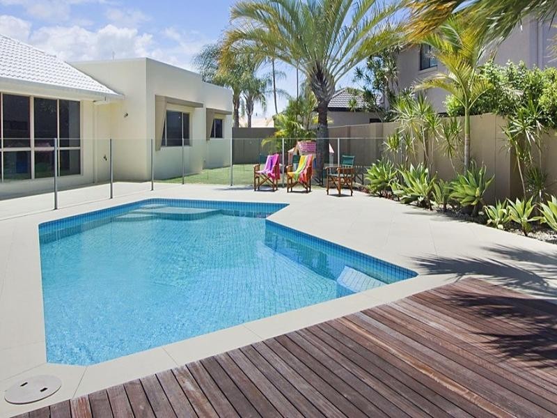 Mermaid Waters QLD 4218