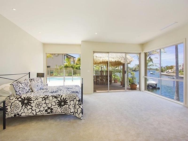 Mermaid Waters QLD 4218