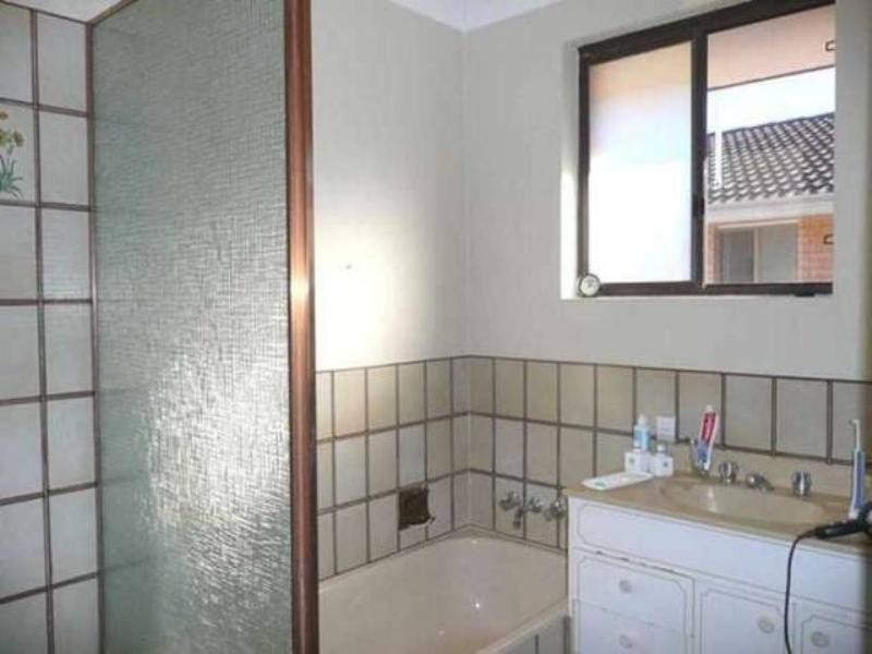 5/6 Angie Court, Mermaid Waters QLD 4218