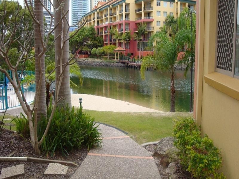 Surfers Paradise QLD 4217