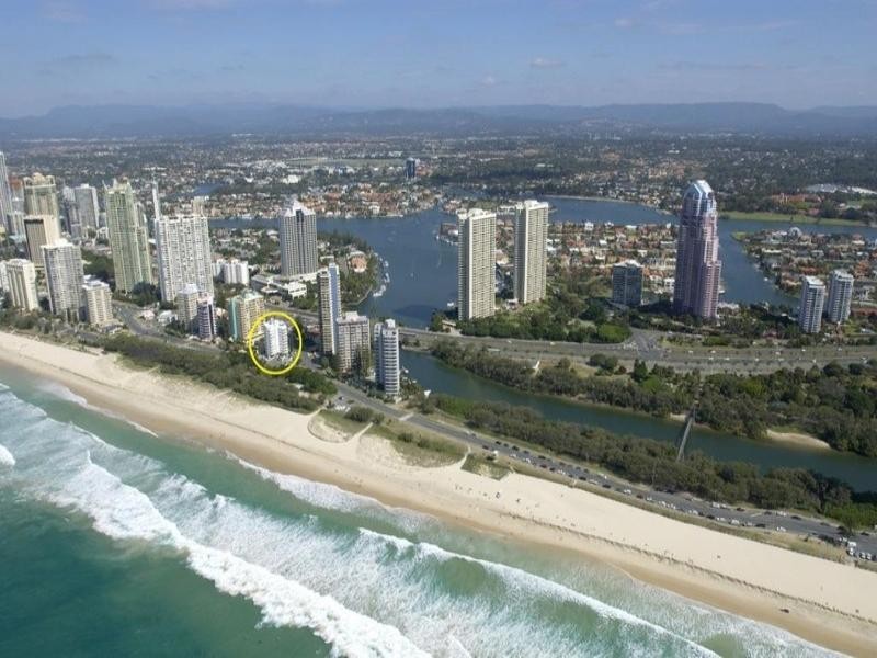 7 ‘Pacific Point”, 3466 Main Beach Parade, Surfers Paradise QLD 4217