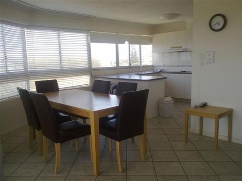 7 ‘Pacific Point”, 3466 Main Beach Parade, Surfers Paradise QLD 4217