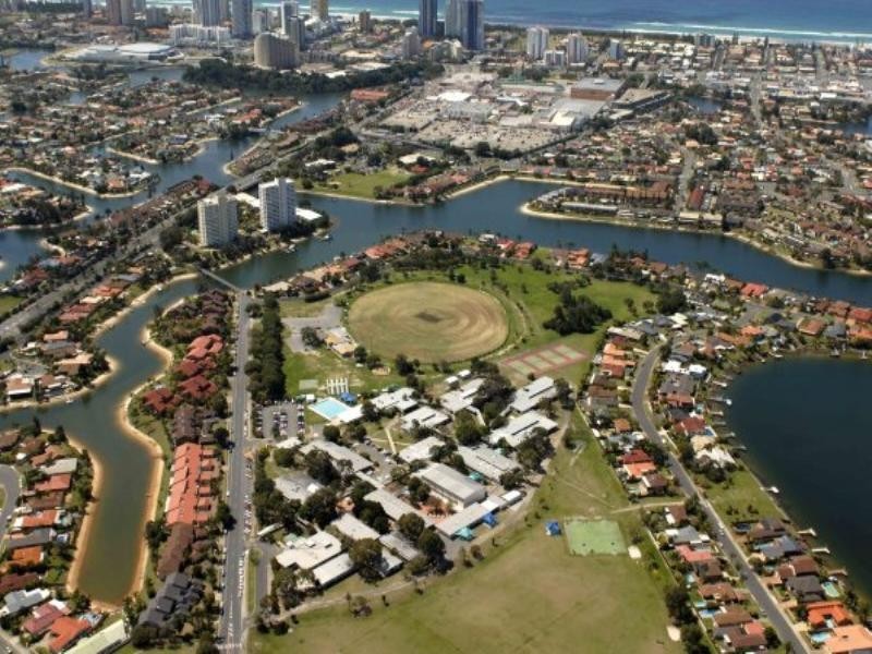 265 Rio Vista Boulevard, Mermaid Waters QLD 4218