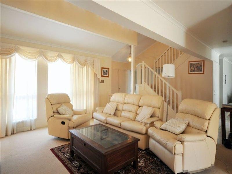 265 Rio Vista Boulevard, Mermaid Waters QLD 4218