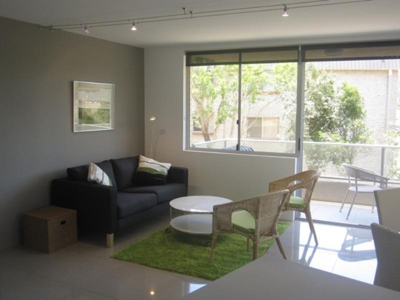Broadbeach QLD 4218