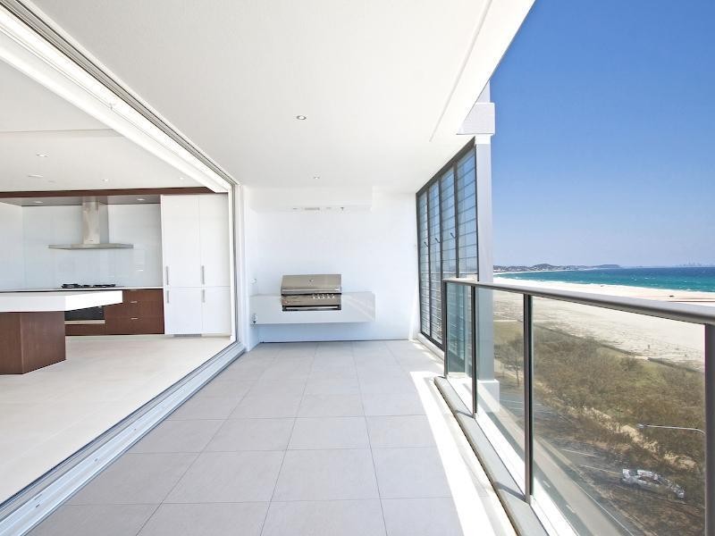 1 Haig Street, Kirra QLD 4225