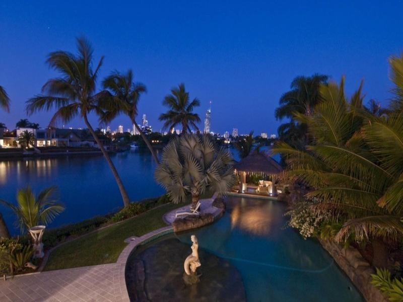 Broadbeach Waters QLD 4218