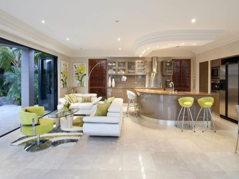 Broadbeach Waters QLD 4218