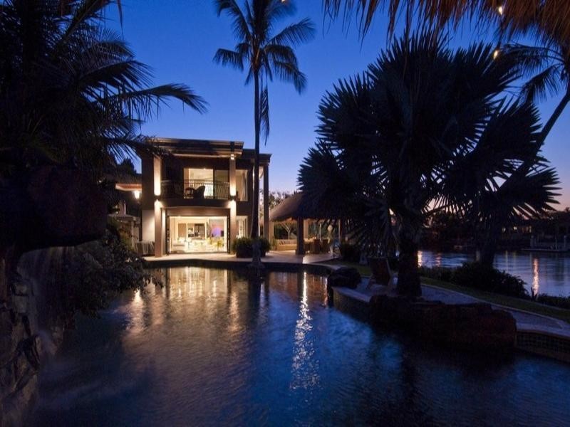 Broadbeach Waters QLD 4218