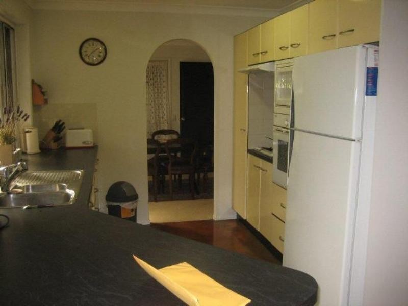 118 Barrier Reef Drive, Mermaid Waters QLD 4218