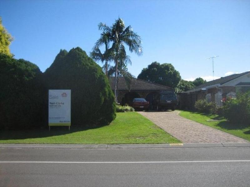 118 Barrier Reef Drive, Mermaid Waters QLD 4218