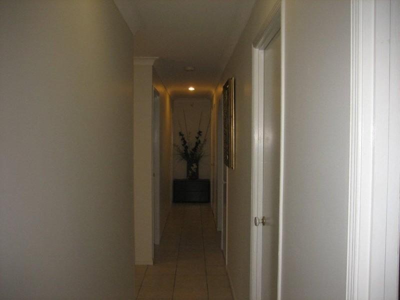 118 Barrier Reef Drive, Mermaid Waters QLD 4218