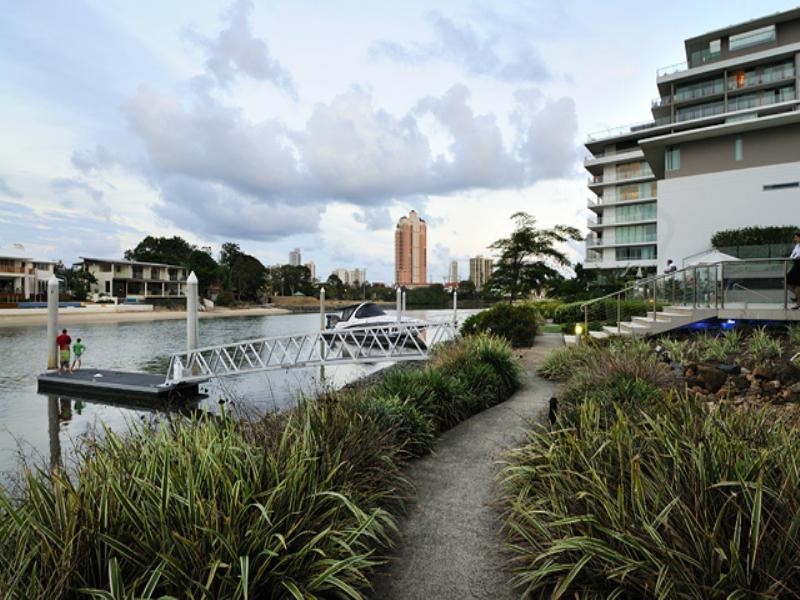 2311/33 ‘Freshwater Point’ TE Peters Drive, Broadbeach QLD 4218