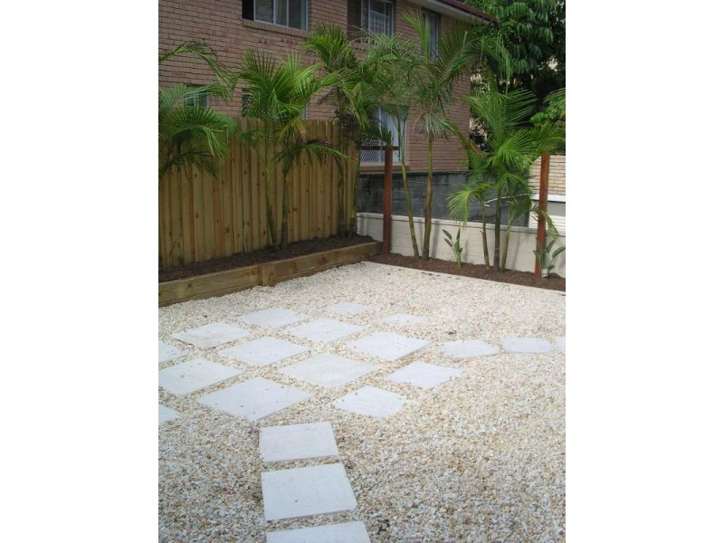 1/25 Thornton Street, Surfers Paradise QLD 4217