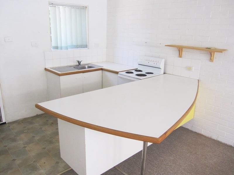 8/181 Old Burleigh Road, Broadbeach QLD 4218