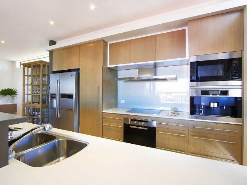 2/16 Cronulla Avenue, Mermaid Beach QLD 4218