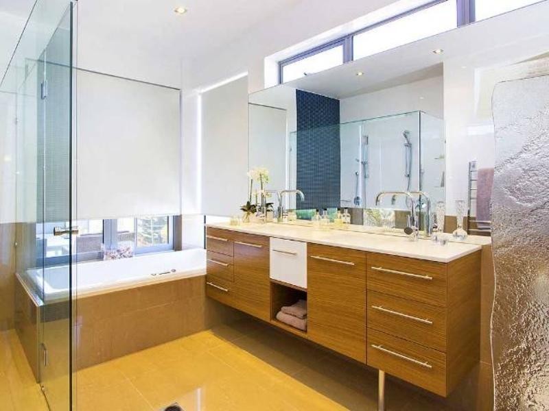 2/16 Cronulla Avenue, Mermaid Beach QLD 4218