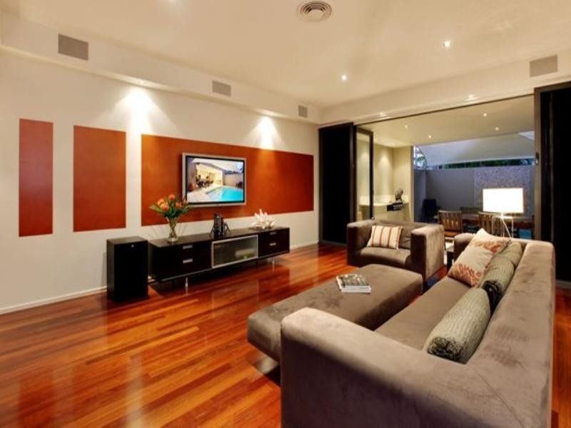 28B Armrick Avenue, Broadbeach QLD 4218