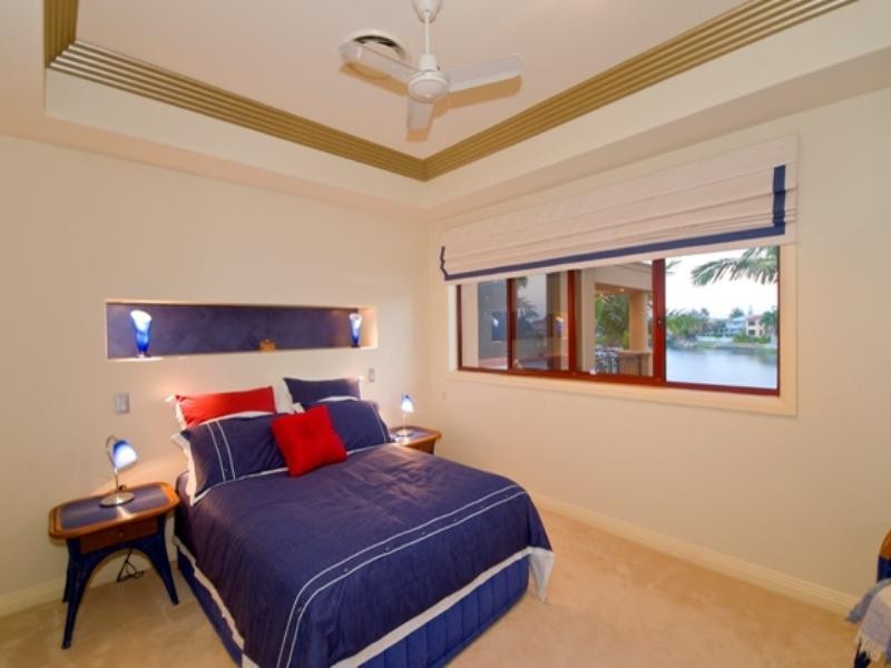 41 Istana View, Clear Island Waters QLD 4226