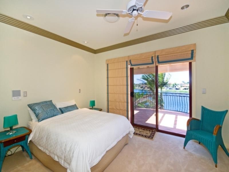 41 Istana View, Clear Island Waters QLD 4226