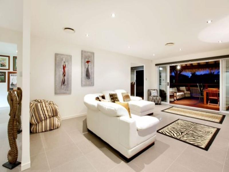 Broadbeach Waters QLD 4218