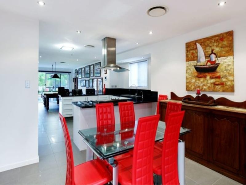 Broadbeach Waters QLD 4218