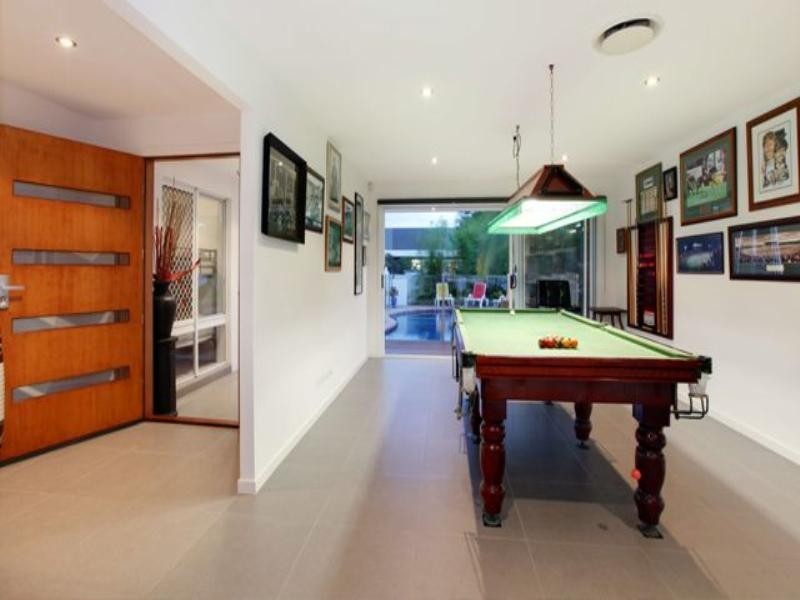 Broadbeach Waters QLD 4218