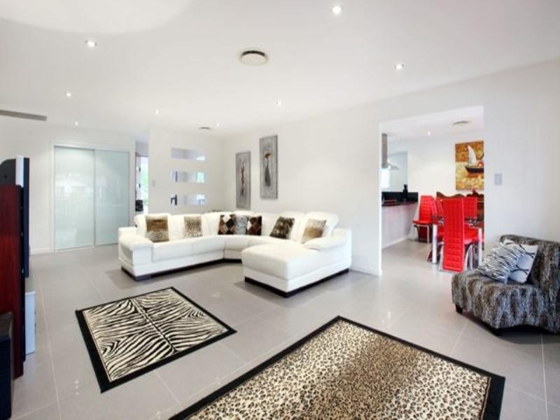 Broadbeach Waters QLD 4218