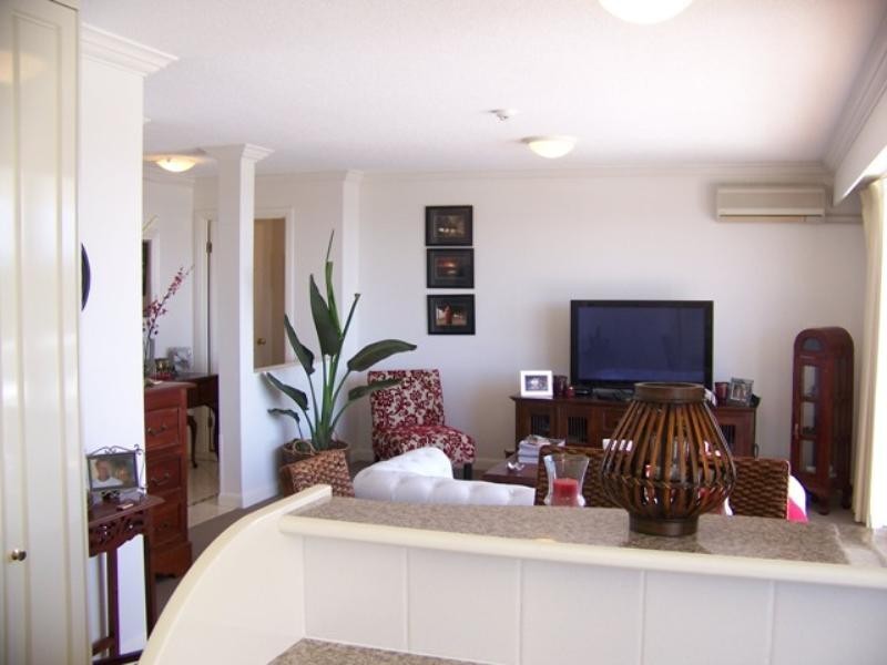 Broadbeach QLD 4218