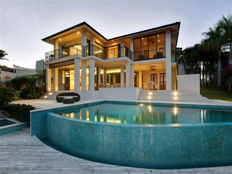 20 Marseille Court, Sorrento QLD 4217