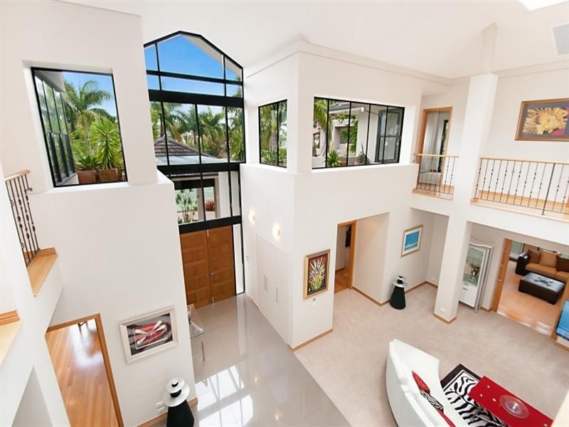 20 Marseille Court, Sorrento QLD 4217