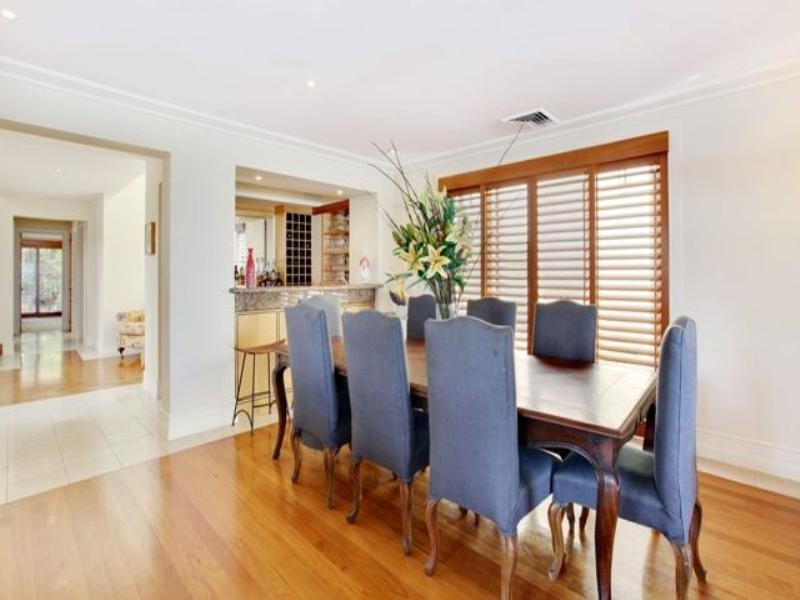 247 Hedges Avenue, Mermaid Beach QLD 4218