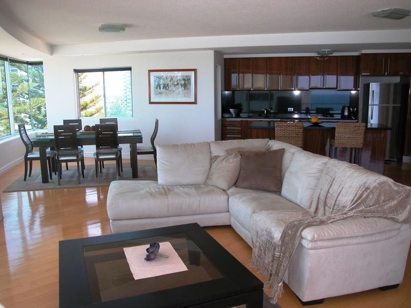 7 ‘Ultima’, 30 Garfield Terrace, Surfers Paradise QLD 4217