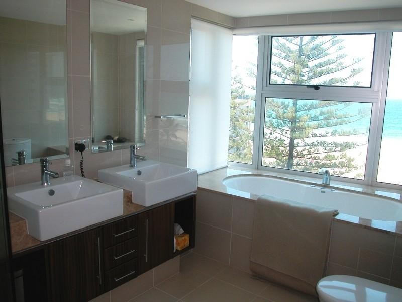 7 ‘Ultima’, 30 Garfield Terrace, Surfers Paradise QLD 4217