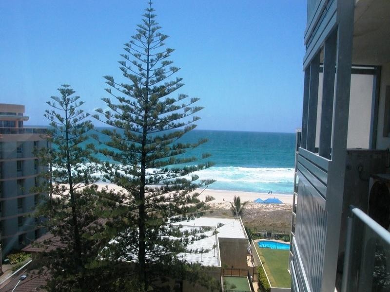 7 ‘Ultima’, 30 Garfield Terrace, Surfers Paradise QLD 4217