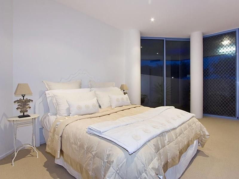 1 ‘Mustique’, 3456 Main Beach Parade, Surfers Paradise QLD 4217