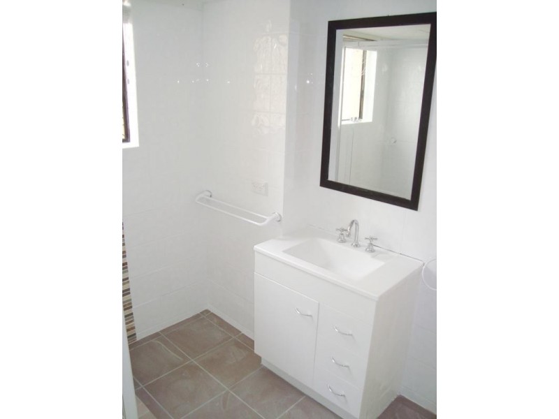 1/43 Britannia Avenue, Broadbeach QLD 4218