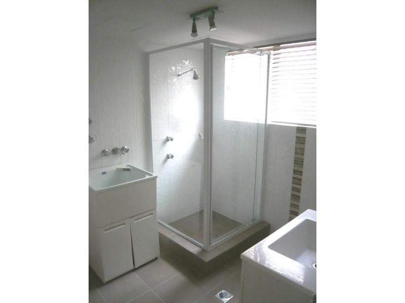 1/43 Britannia Avenue, Broadbeach QLD 4218