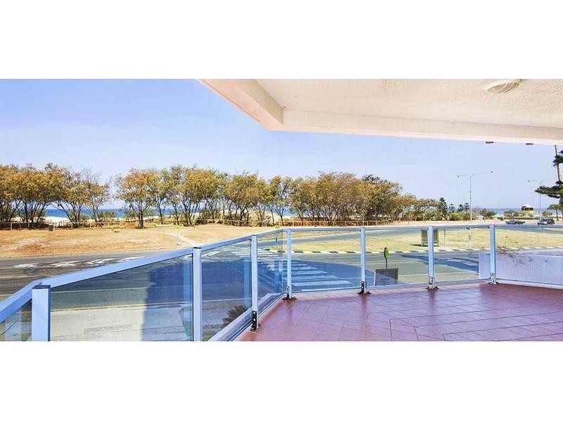 2 ‘Mustique’, 3456 Main Beach Parade, Surfers Paradise QLD 4217