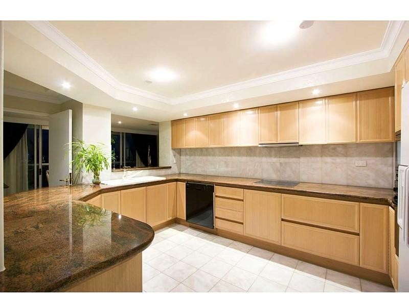 148 ‘Rivage Royale’, 75 Brighton Parade, Main Beach QLD 4217