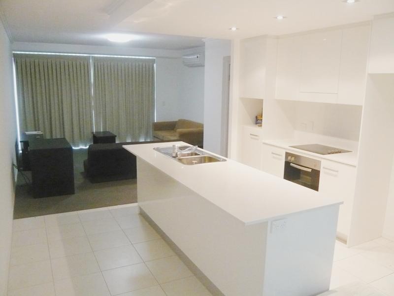 20/1 Gaven Crescent “ZONE”, Mermaid Beach QLD 4218