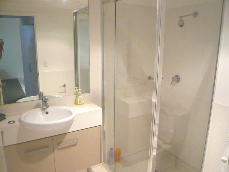 20/1 Gaven Crescent “ZONE”, Mermaid Beach QLD 4218