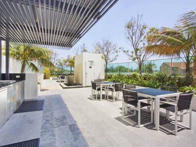 802 ‘Nirvana By The Sea’, 1 Douglas Street, Coolangatta QLD 4225