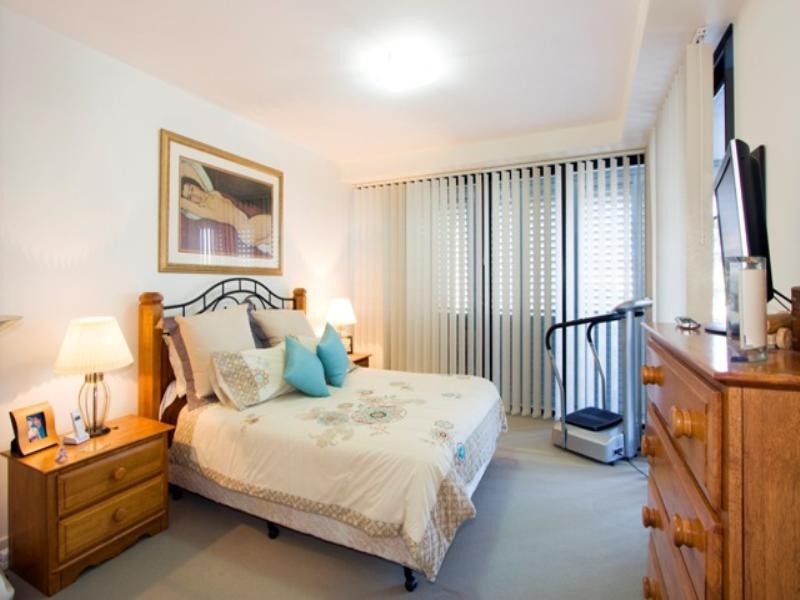 202 ”Ultra” 14 George Street, Broadbeach QLD 4218