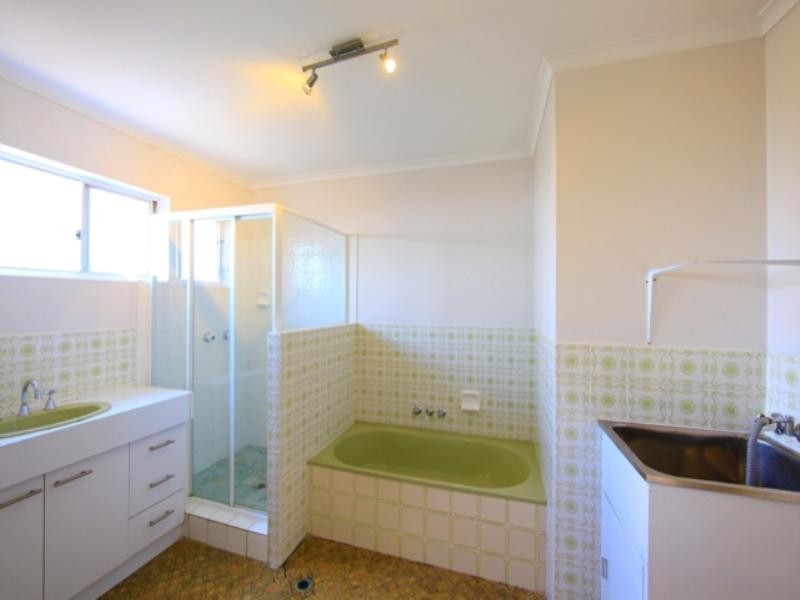 11/274 ‘Sussex Mansion’ Hedges Avenue, Mermaid Beach QLD 4218