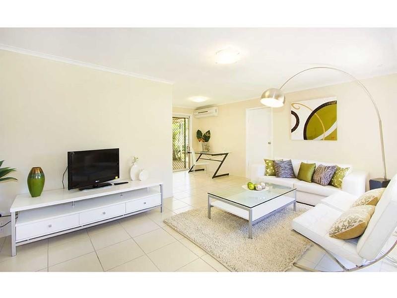 42 Marble Drive, Carrara QLD 4211