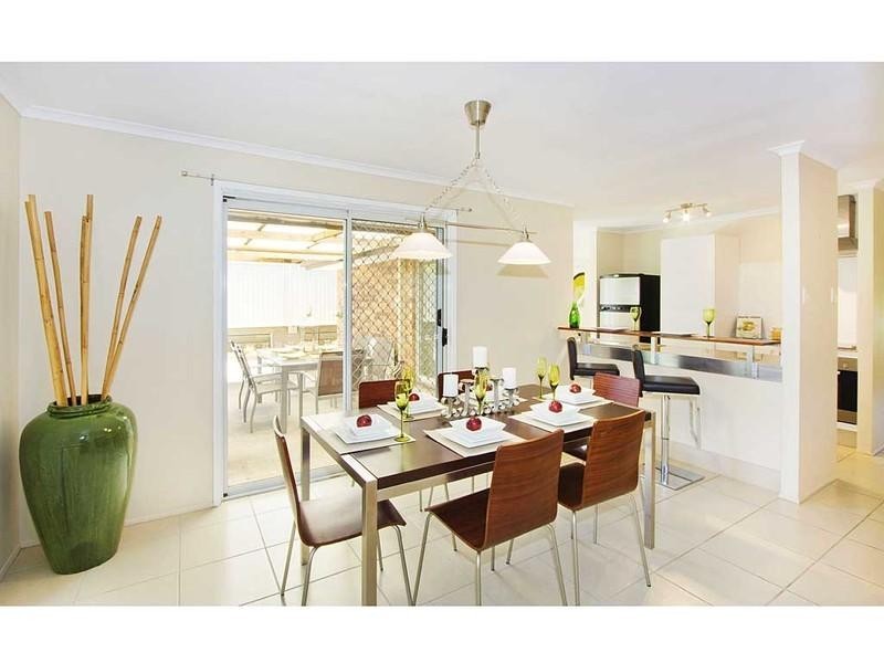 42 Marble Drive, Carrara QLD 4211