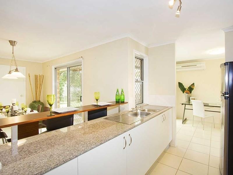 42 Marble Drive, Carrara QLD 4211