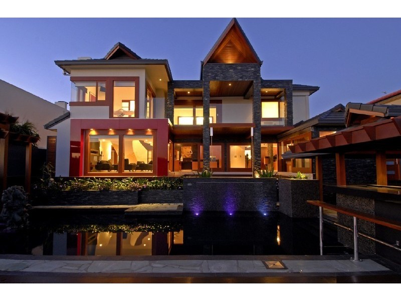 64 Cabana Boulevard, Benowa QLD 4217