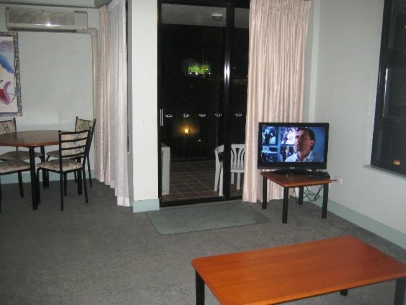 27/512 Margaret Avenue, Broadbeach QLD 4218